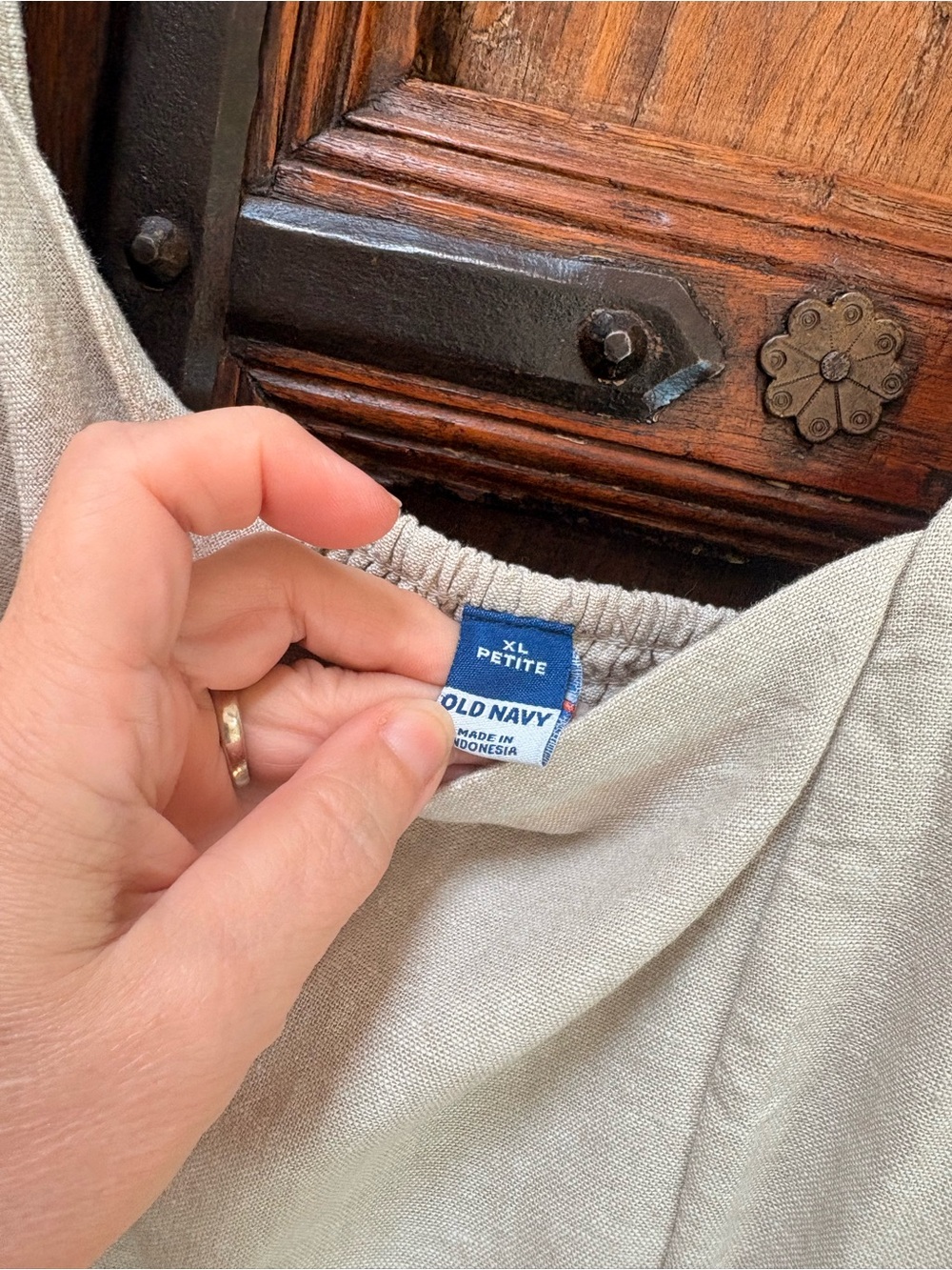 Old Navy Beige Linen Blend Dress NWOT PXL - Picture 3 of 4